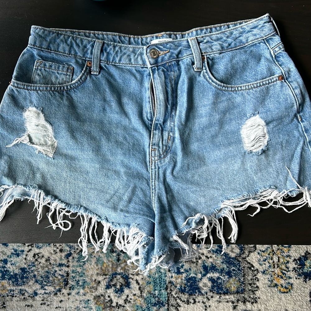 distressed denim shorts